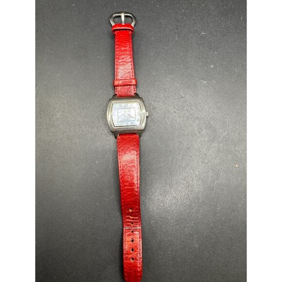 Vintage ECCLISSI Sterling Silver Watch MOP Dial with Maroon Leather Strap 22590
